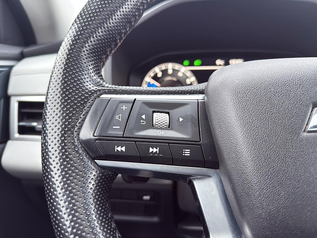 2022 Mitsubishi Outlander in Drummondville, Quebec - 13 - w1024h768px