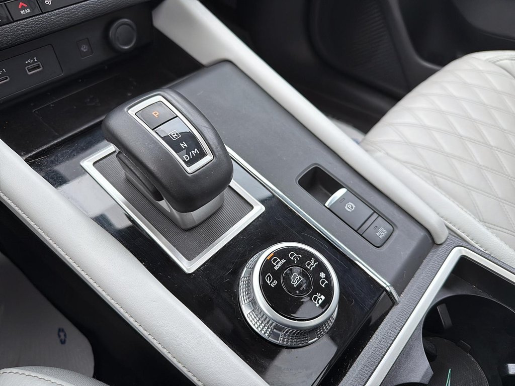 2022 Mitsubishi Outlander in Drummondville, Quebec - 18 - w1024h768px