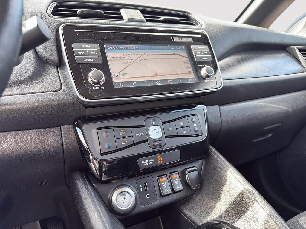 2019 Nissan LEAF in Drummondville, Quebec - 18 - w1024h768px