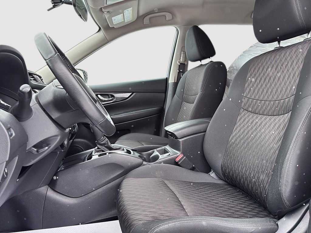 Nissan Rogue  2020 à Drummondville, Québec - 8 - w1024h768px