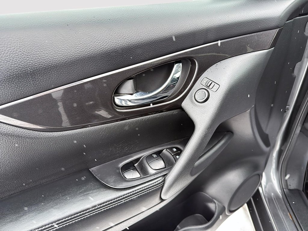 Nissan Rogue  2020 à Drummondville, Québec - 10 - w1024h768px