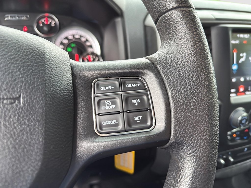 Ram 1500 Classic Express 2019 à Drummondville, Québec - 15 - w1024h768px