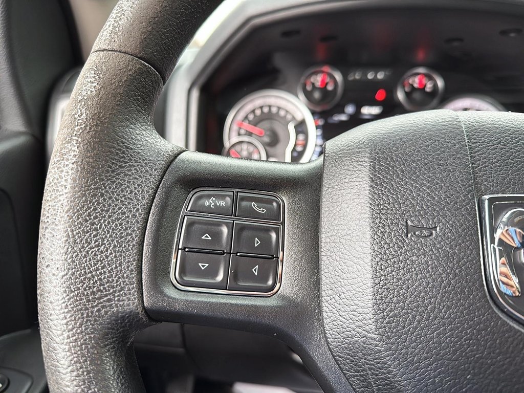 Ram 1500 Classic Express 2019 à Drummondville, Québec - 14 - w1024h768px
