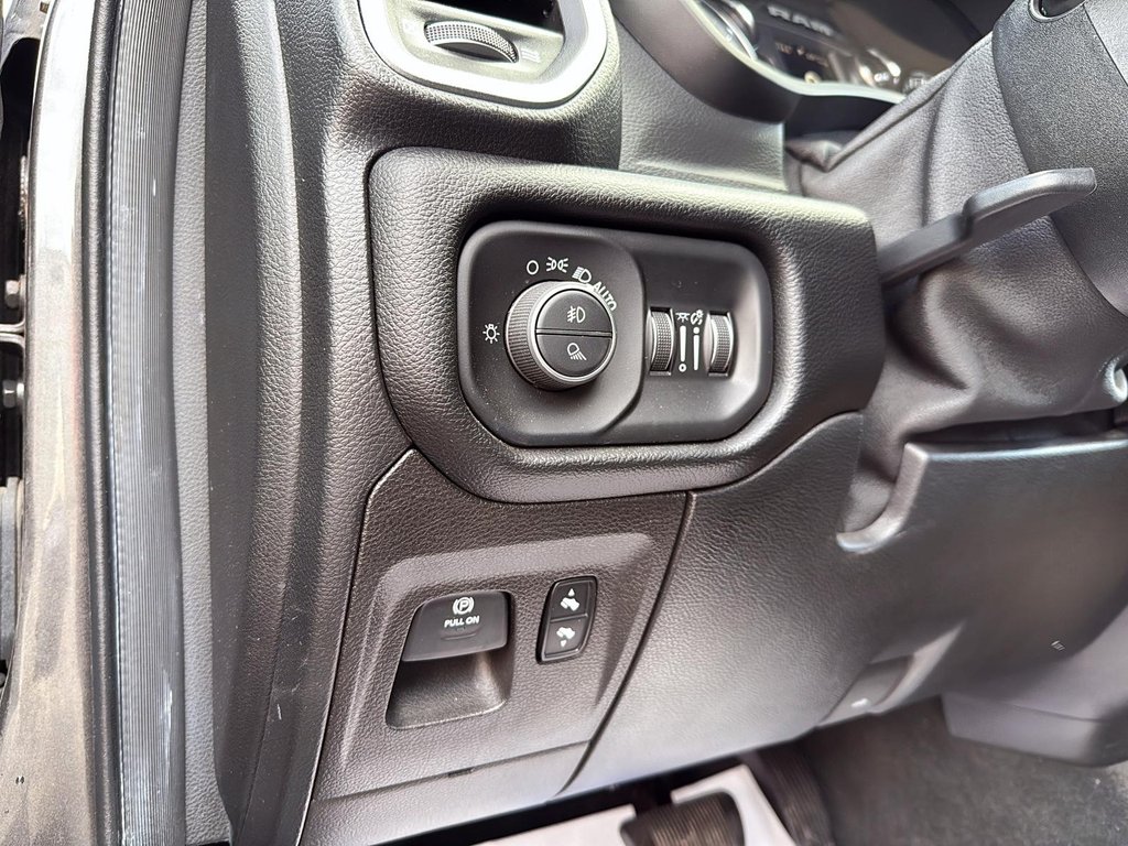 2019 Ram 1500 Big Horn in Drummondville, Quebec - 11 - w1024h768px