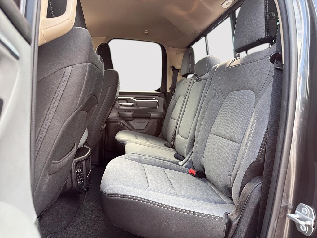 2019 Ram 1500 Big Horn in Drummondville, Quebec - 8 - w1024h768px