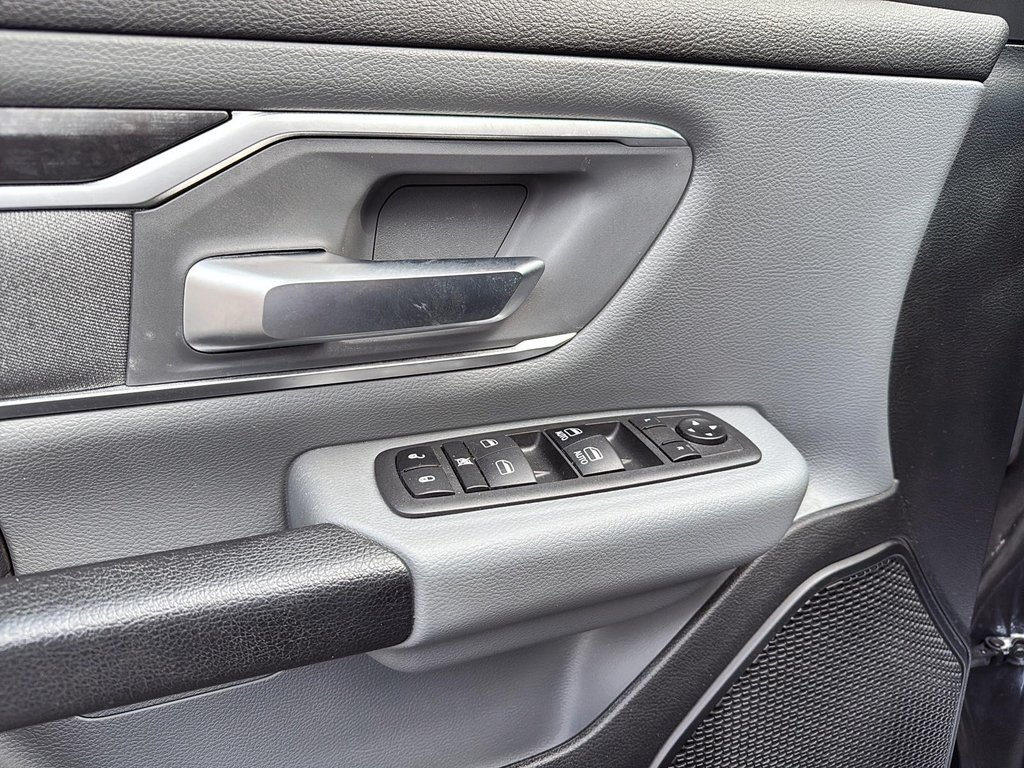 2019 Ram 1500 Big Horn in Drummondville, Quebec - 10 - w1024h768px