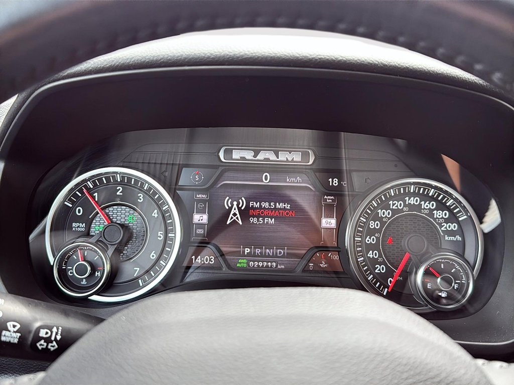 2023 Ram 1500 Big Horn in Drummondville, Quebec - 16 - w1024h768px