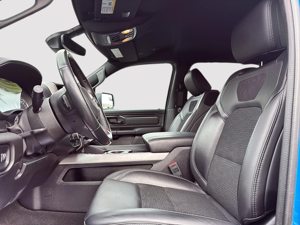 2023 Ram 1500 BigHorn CrewCab in Drummondville, Quebec - 8 - w1024h768px