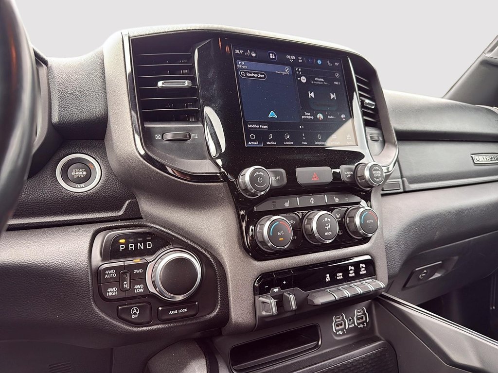 2023 Ram 1500 BigHorn CrewCab in Drummondville, Quebec - 17 - w1024h768px