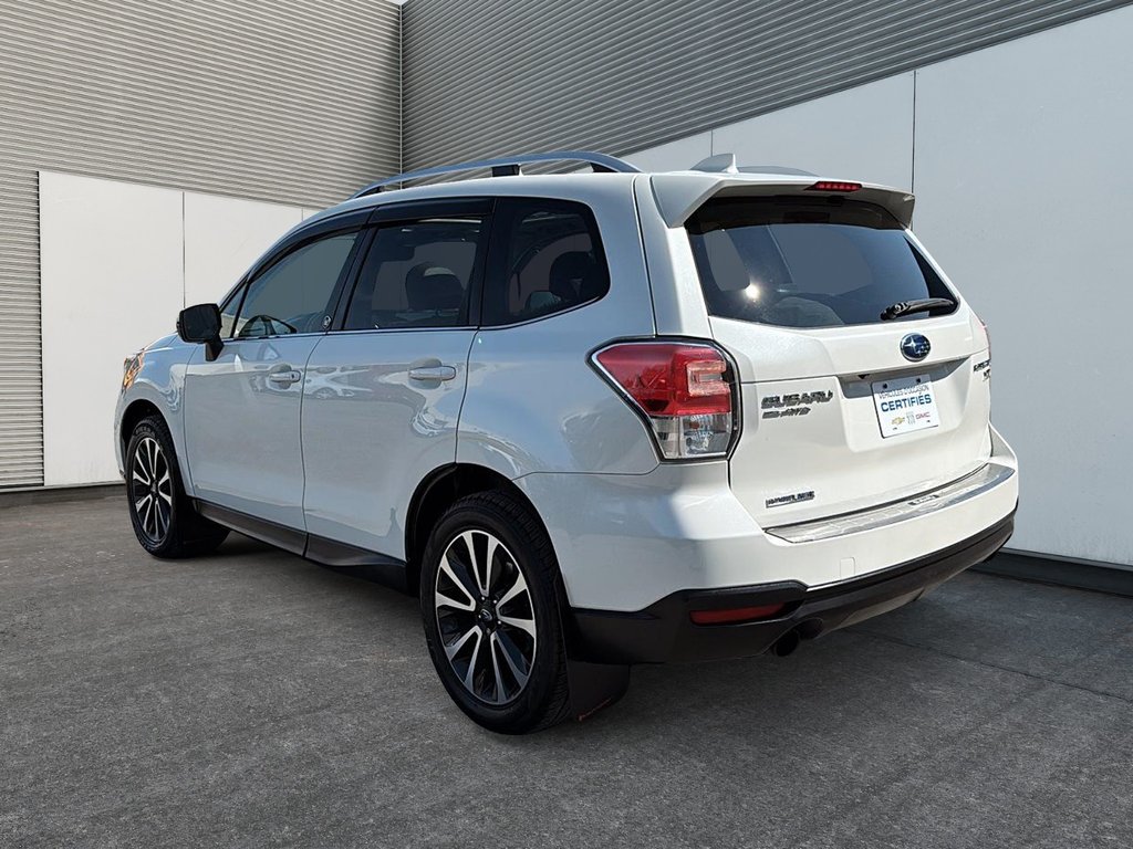 2018 Subaru Forester Limited in Drummondville, Quebec - 4 - w1024h768px