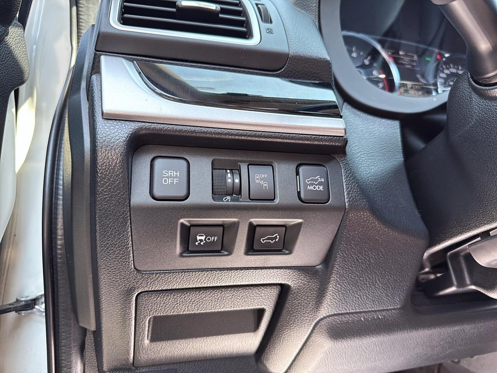 2018 Subaru Forester Limited in Drummondville, Quebec - 11 - w1024h768px