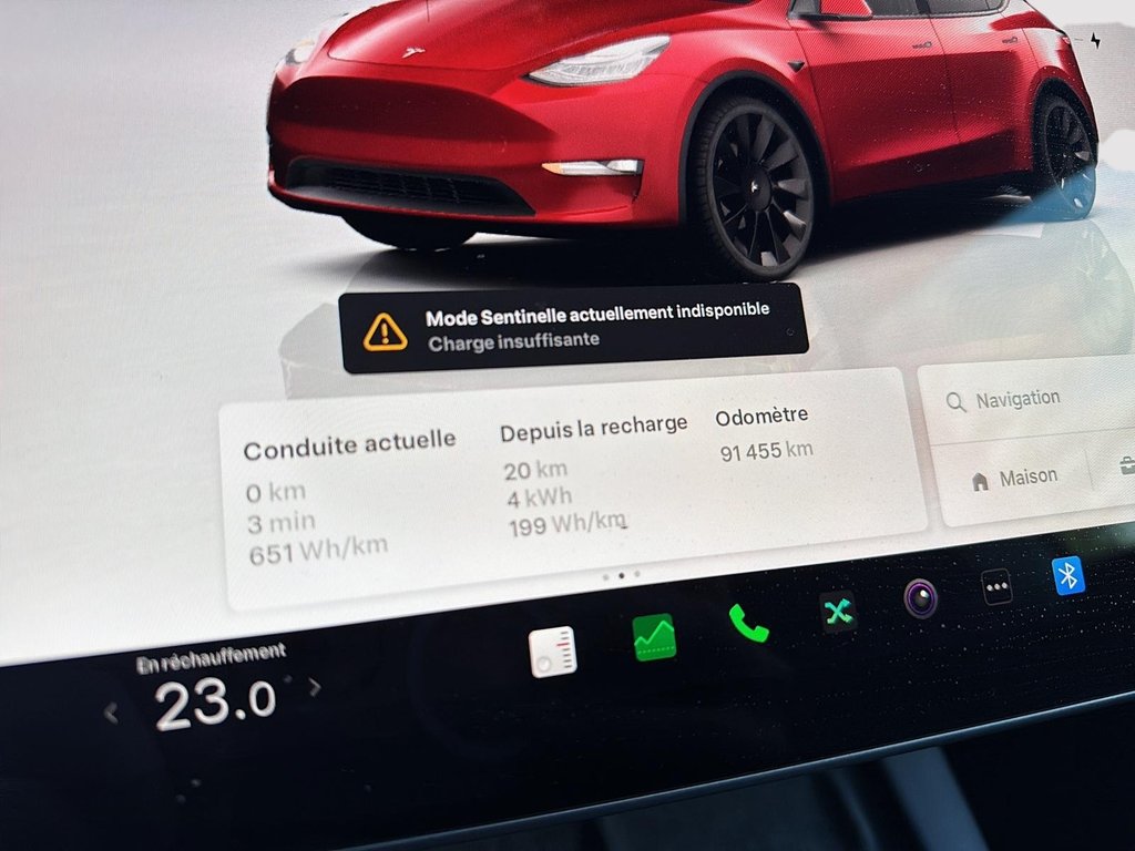 2022 Tesla Model Y Long Range in Drummondville, Quebec - 17 - w1024h768px
