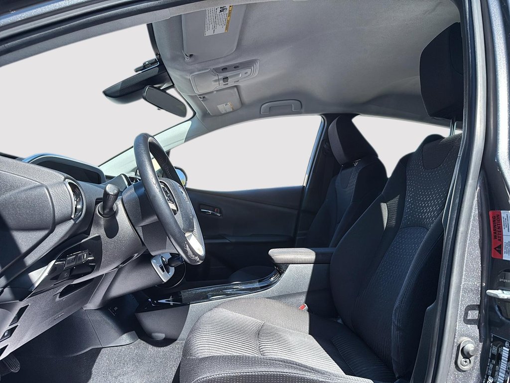 2018 Toyota Prius Prime in Drummondville, Quebec - 9 - w1024h768px