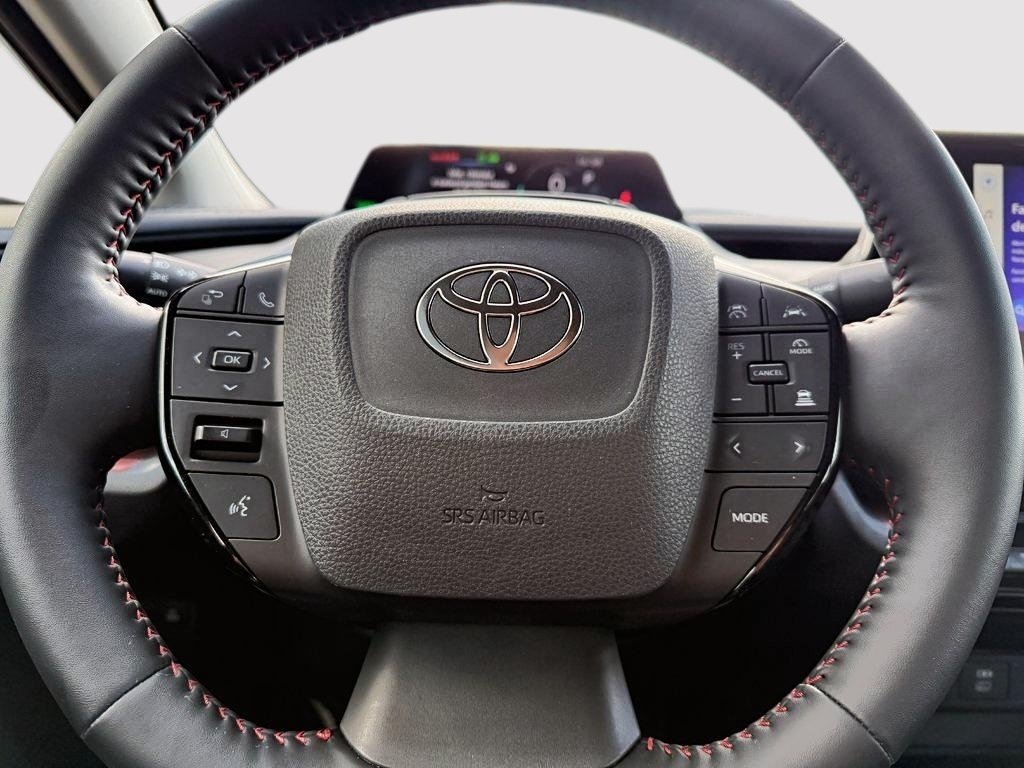 Toyota PRIUS PRIME SE 2023 à Drummondville, Québec - 12 - w1024h768px