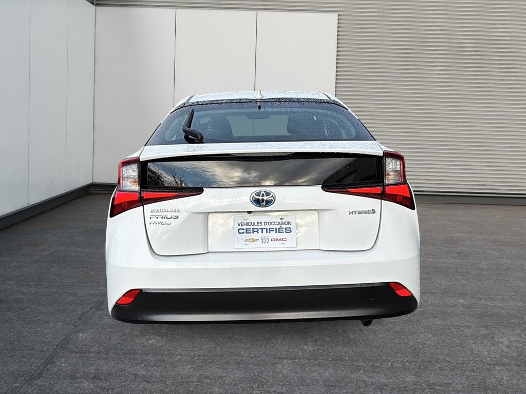 2021 Toyota Prius-2