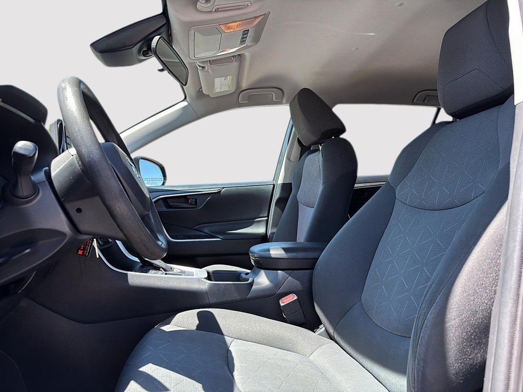Toyota RAV4 LE 2019 à Drummondville, Québec - 8 - w1024h768px