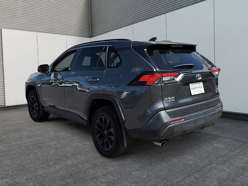 Toyota RAV4 XLE AWD 2023 à Drummondville, Québec - 4 - w1024h768px