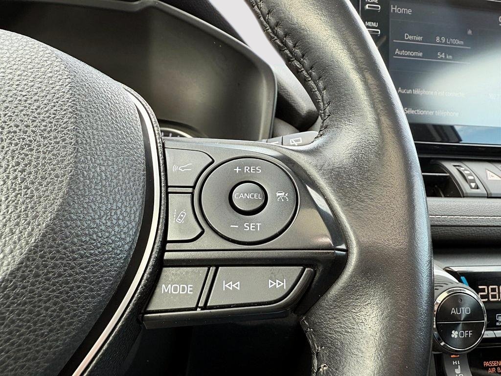 2023 Toyota RAV4 XLE in Drummondville, Quebec - 14 - w1024h768px