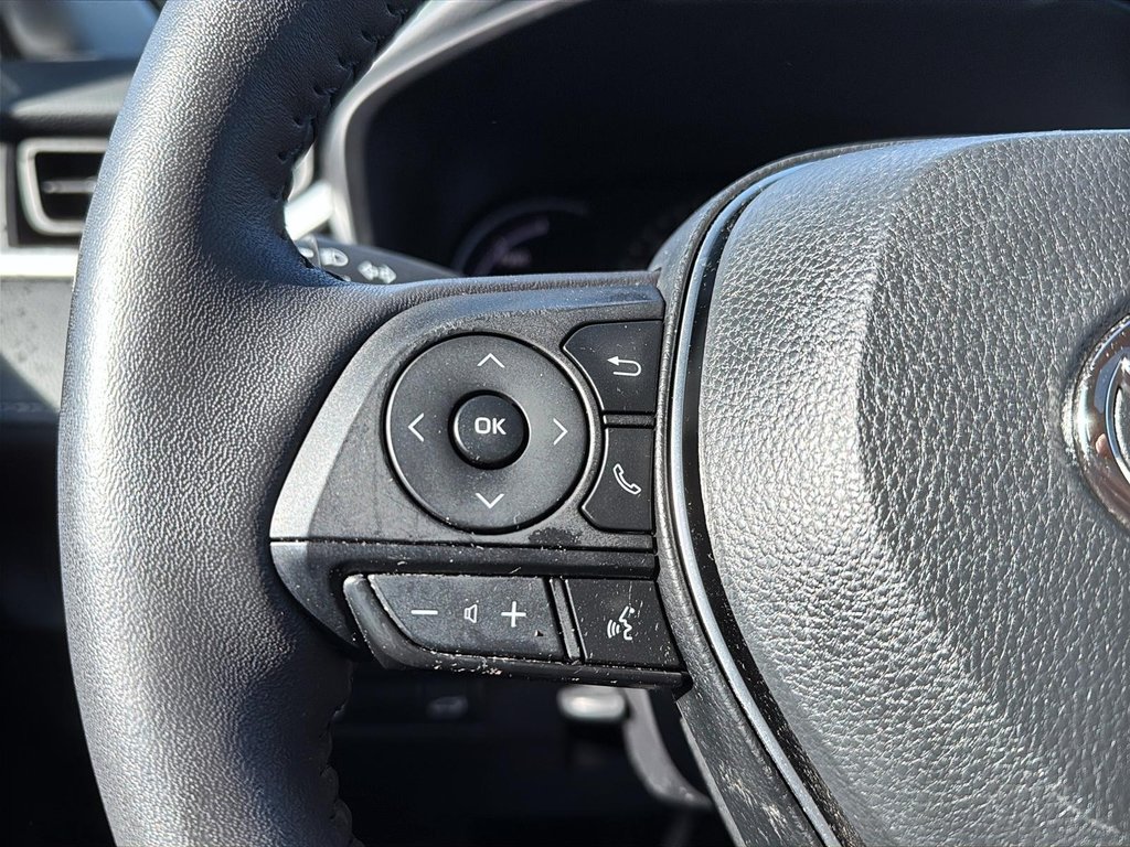 2024 Toyota RAV4 Hybrid XLE in Drummondville, Quebec - 13 - w1024h768px