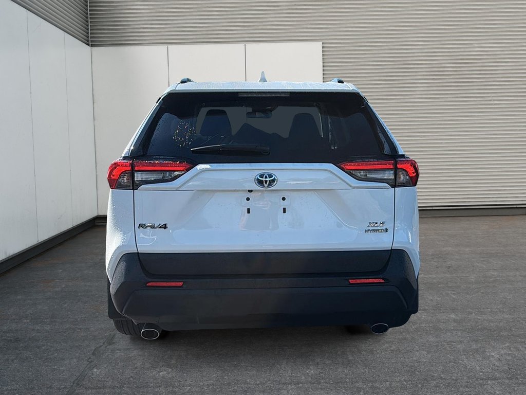 2024 Toyota RAV4 Hybrid XLE in Drummondville, Quebec - 3 - w1024h768px