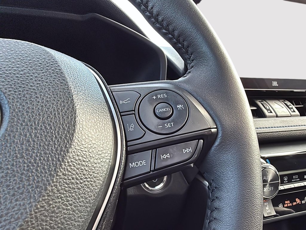 2024 Toyota RAV4 Hybrid XSE in Drummondville, Quebec - 14 - w1024h768px