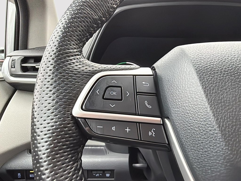 2024 Toyota Sienna in Drummondville, Quebec - 15 - w1024h768px