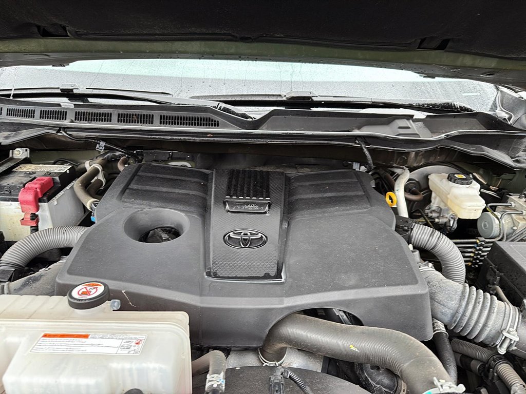 Toyota Tundra SR 2022-6