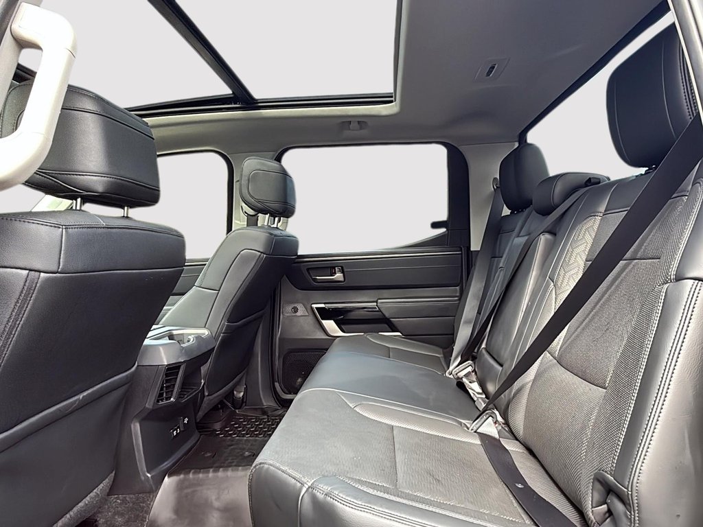 2023 Toyota Tundra Limited Hybrid in Drummondville, Quebec - 9 - w1024h768px