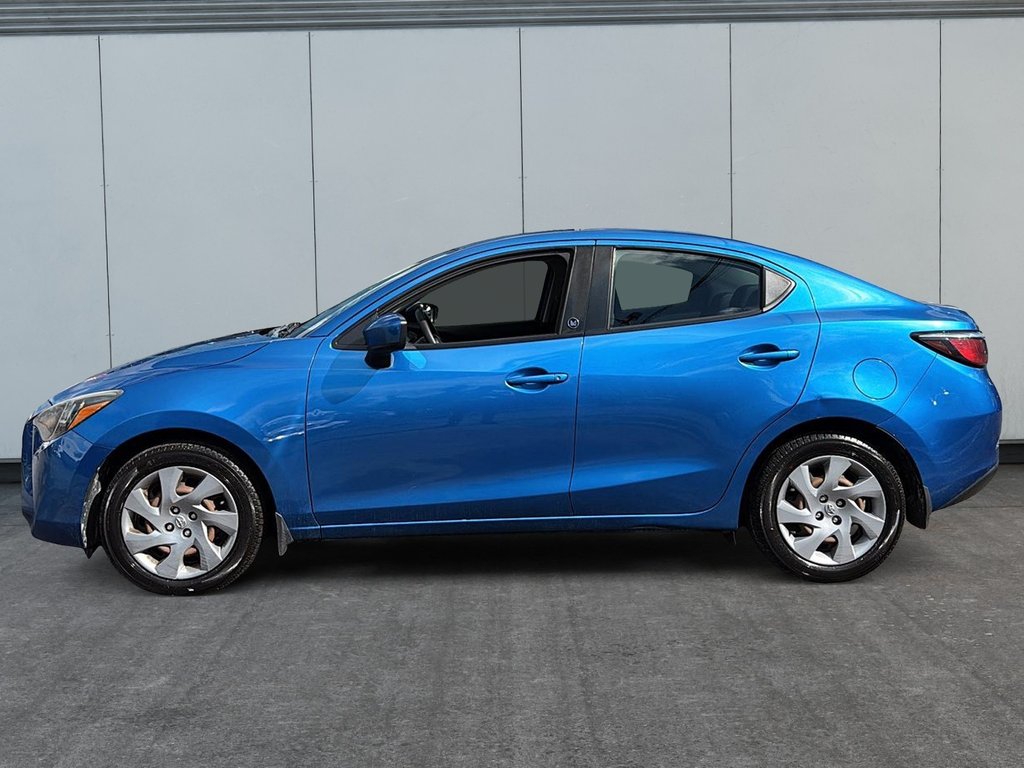 2018 Toyota Yaris Sedan in Drummondville, Quebec - 5 - w1024h768px