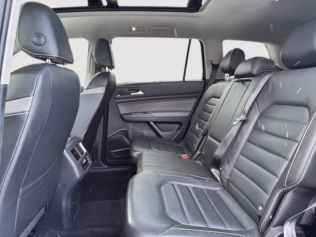 Volkswagen Atlas Highline 2022 à Drummondville, Québec - 10 - w1024h768px