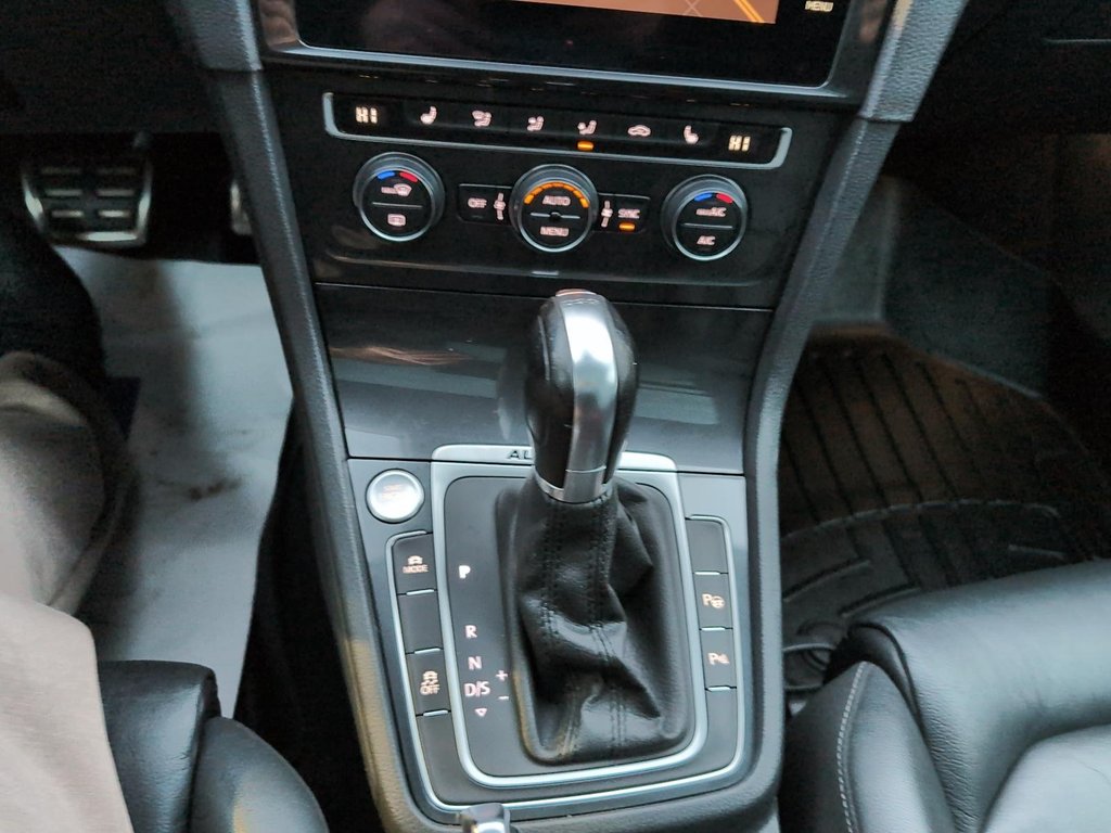 2018 Volkswagen Golf Alltrack in Drummondville, Quebec - 16 - w1024h768px