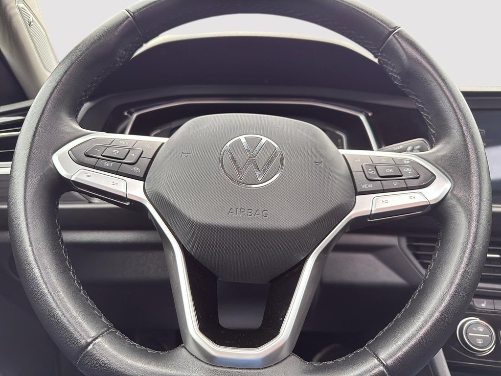 Volkswagen Jetta Highline 2023 à Drummondville, Québec - 14 - w1024h768px