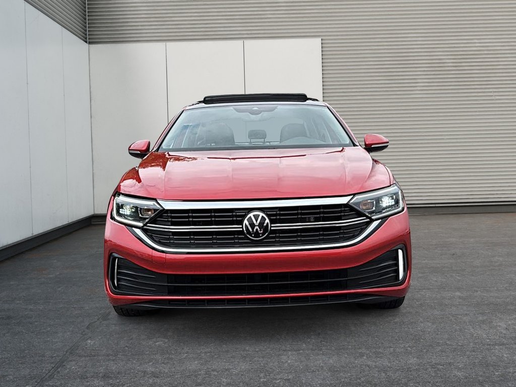 Volkswagen Jetta Highline 2023 à Drummondville, Québec - 2 - w1024h768px