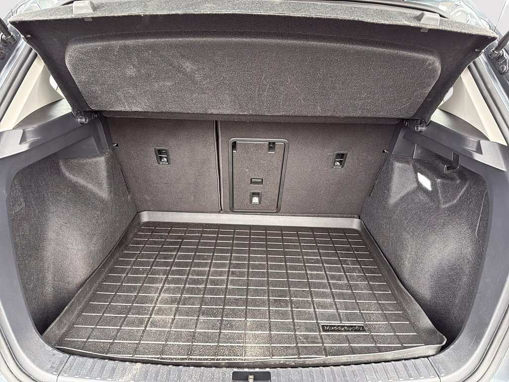 Volkswagen Taos Highline 2024 à Drummondville, Québec - 6 - w1024h768px