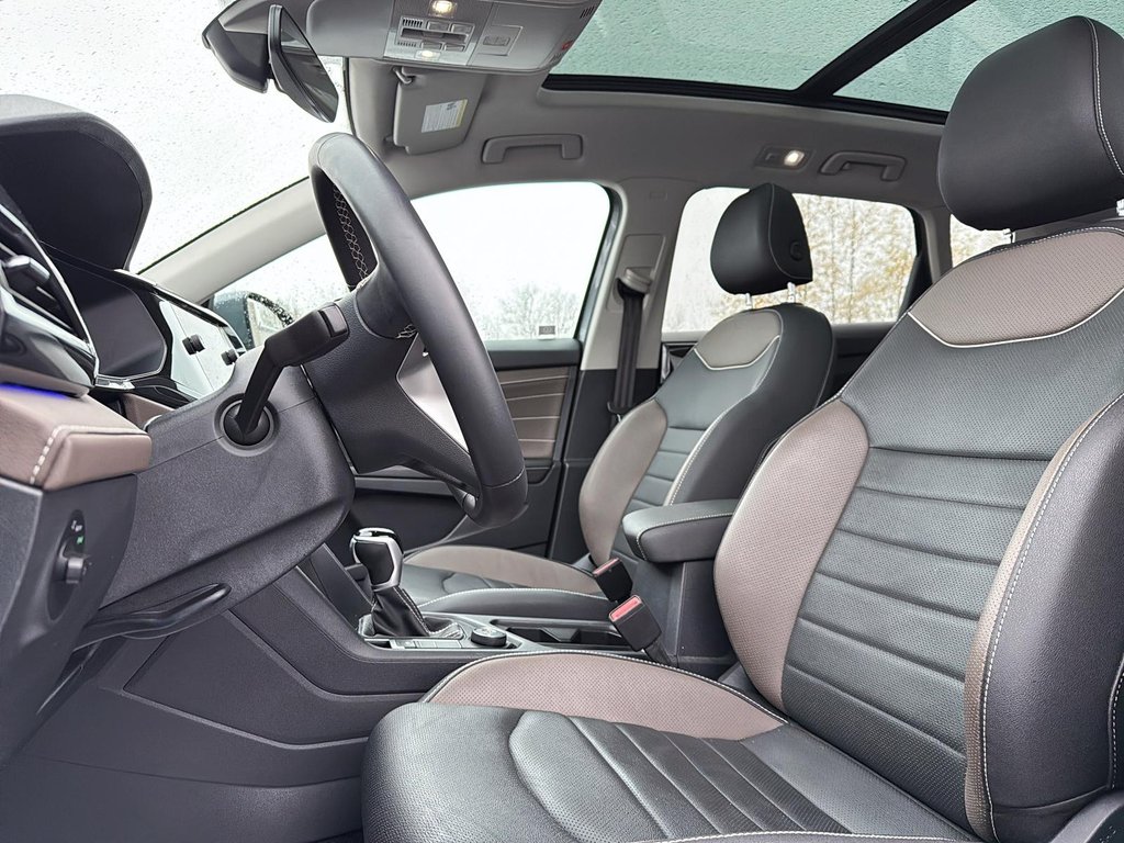 Volkswagen Taos Highline 2024 à Drummondville, Québec - 8 - w1024h768px
