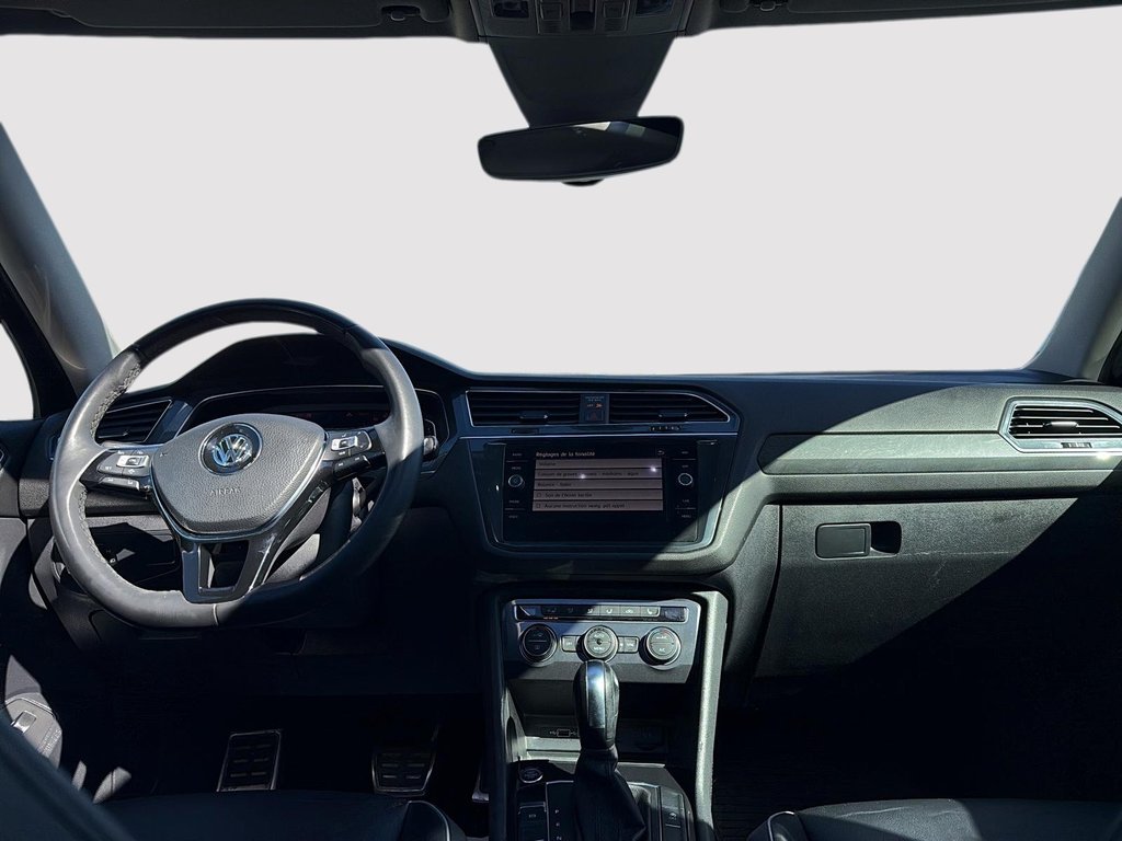 2020 Volkswagen Tiguan Highline in Drummondville, Quebec - 11 - w1024h768px