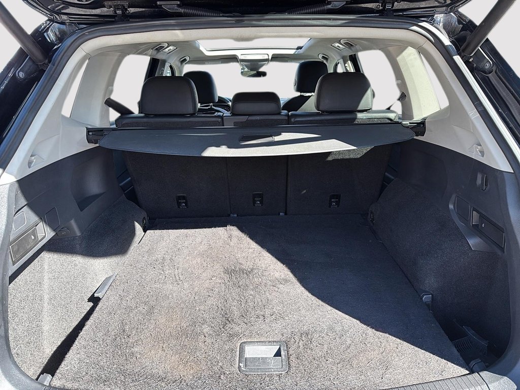 2020 Volkswagen Tiguan Highline in Drummondville, Quebec - 6 - w1024h768px