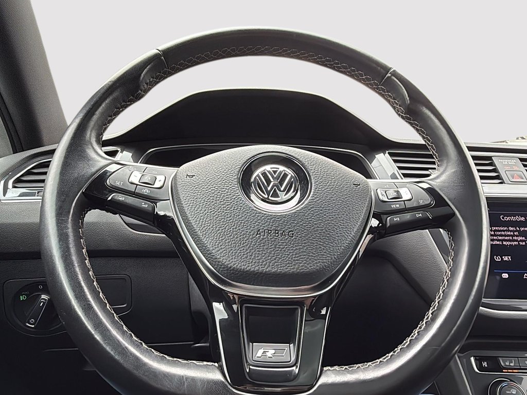 2021 Volkswagen Tiguan Highline in Drummondville, Quebec - 13 - w1024h768px
