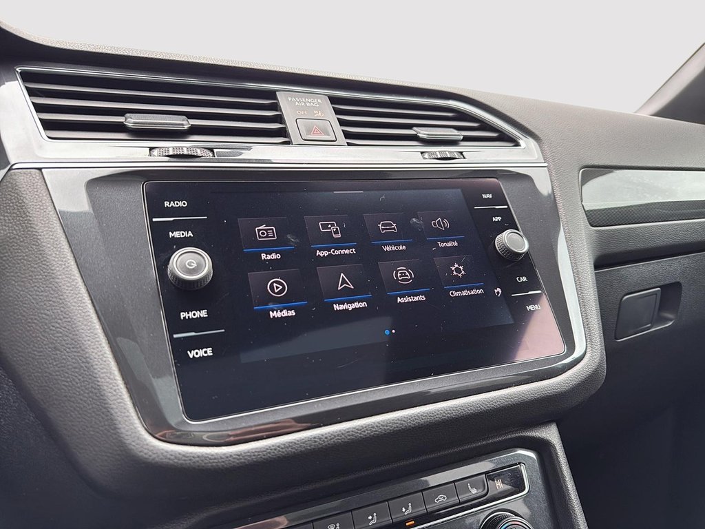 2021 Volkswagen Tiguan Highline in Drummondville, Quebec - 17 - w1024h768px