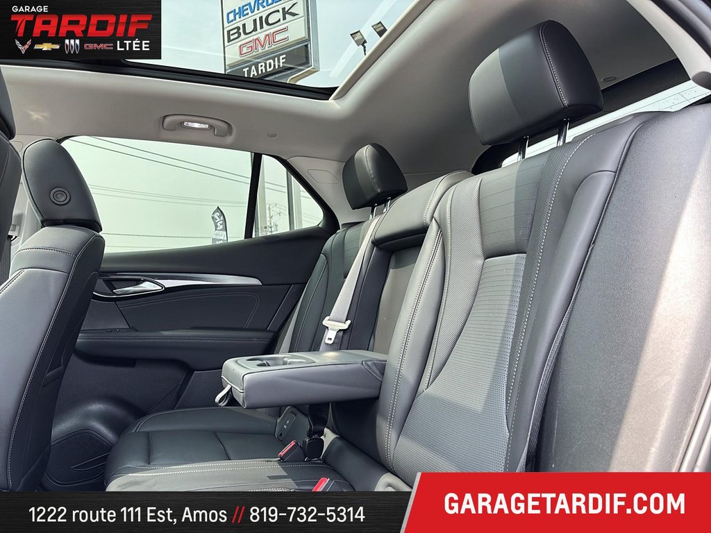 Buick Envision Preferred AWD  2024 à Amos, Québec - 10 - w1024h768px