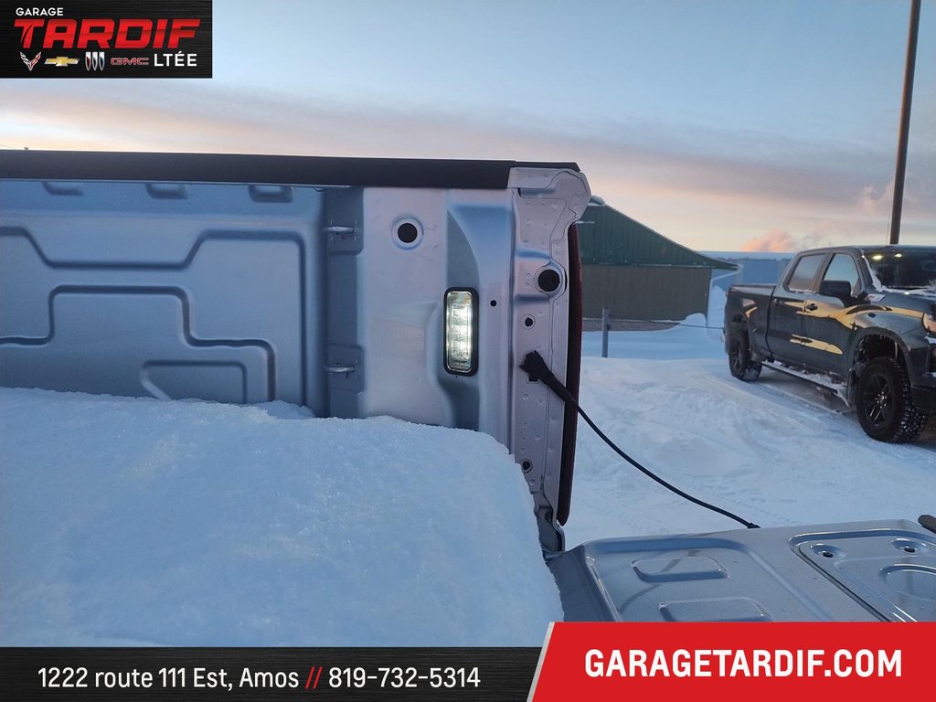 2022 Chevrolet 2500 4RM CAISSE LONGUE CAB MULTIPLAC in Amos, Quebec - 23 - w1024h768px