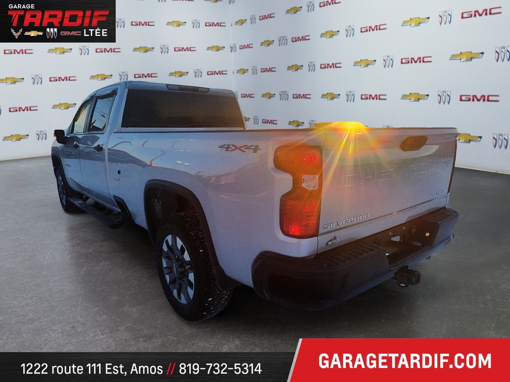 2022 Chevrolet 2500 4RM CAISSE LONGUE CAB MULTIPLAC in Amos, Quebec - 4 - w1024h768px