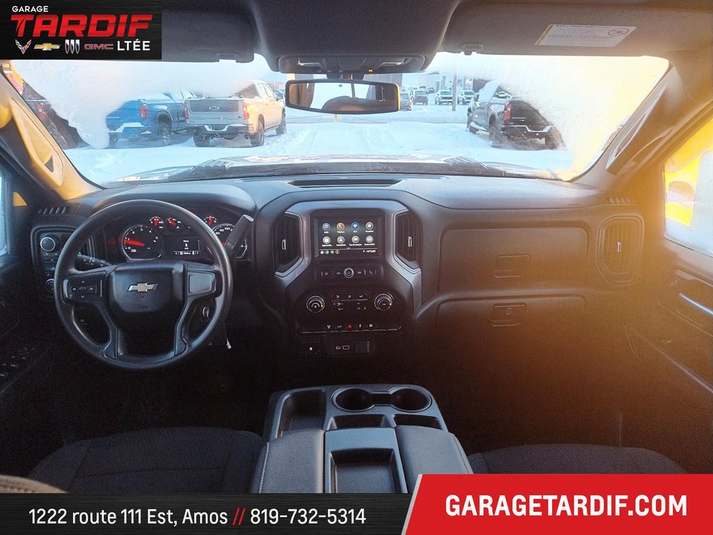 2022 Chevrolet 2500 4RM CAISSE LONGUE CAB MULTIPLAC in Amos, Quebec - 11 - w1024h768px