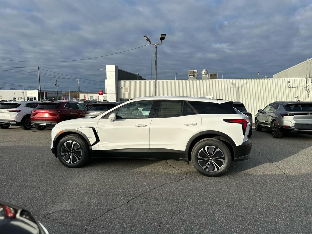 2025 Chevrolet Blazer EV in Amos, Quebec - 8 - w1024h768px