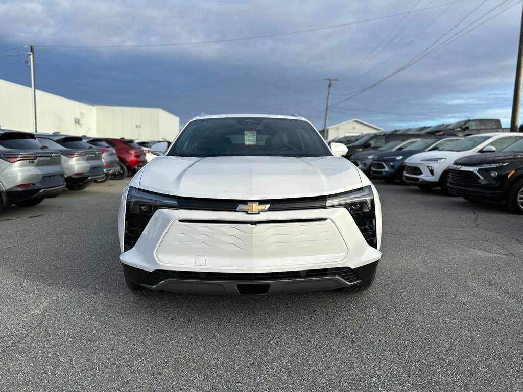 2025 Chevrolet Blazer EV in Amos, Quebec - 2 - w1024h768px