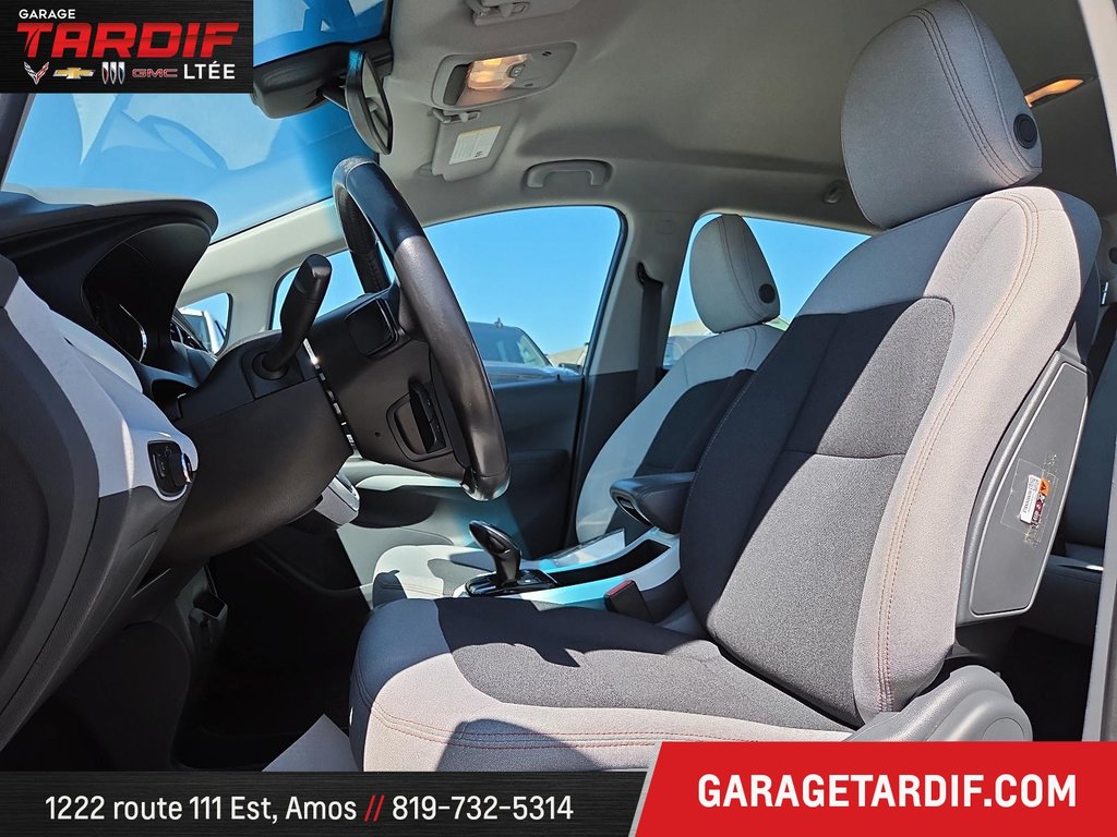 Chevrolet Bolt EV  2021 à Amos, Québec - 8 - w1024h768px