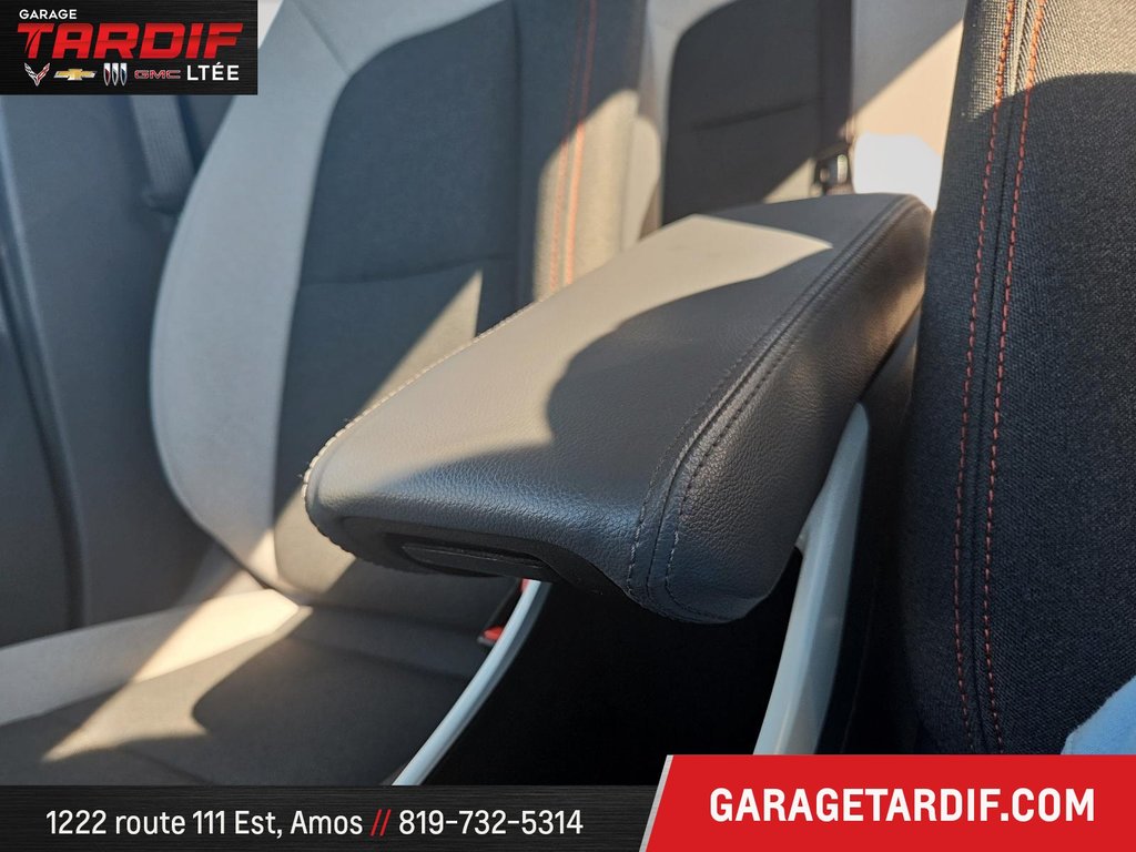 2021 Chevrolet Bolt EV in Amos, Quebec - 18 - w1024h768px