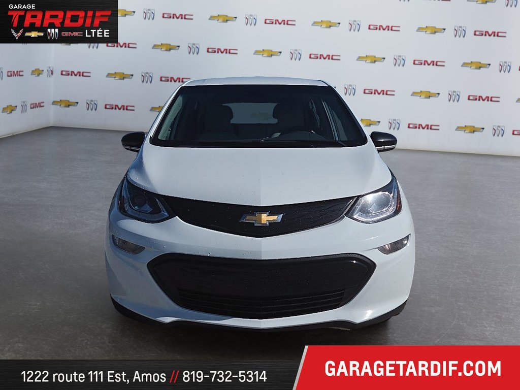 2021 Chevrolet Bolt EV in Amos, Quebec - 2 - w1024h768px