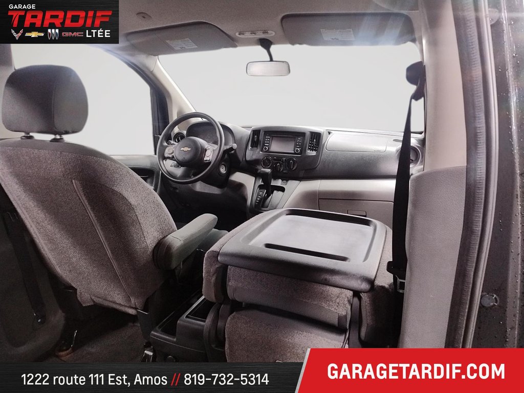 Chevrolet CITY EXPRESS VAN LT  2015 à Amos, Québec - 10 - w1024h768px
