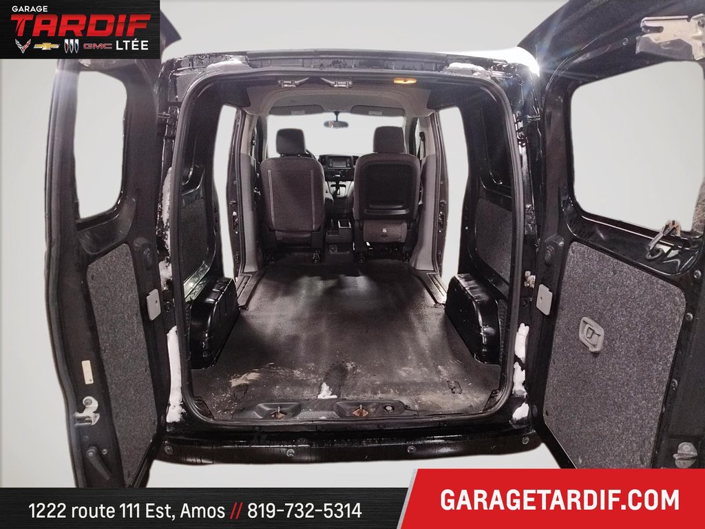 Chevrolet CITY EXPRESS VAN LT  2015 à Amos, Québec - 8 - w1024h768px